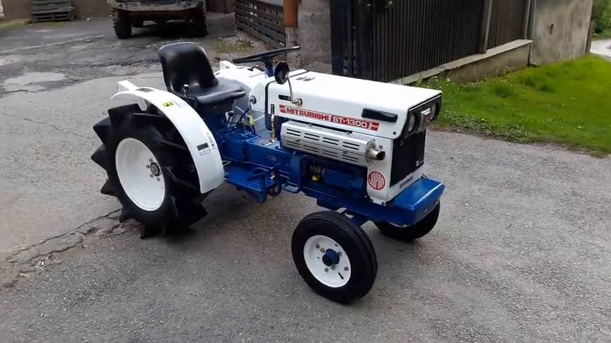 三菱佐藤st-130013km 日本小型拖拉机拖车