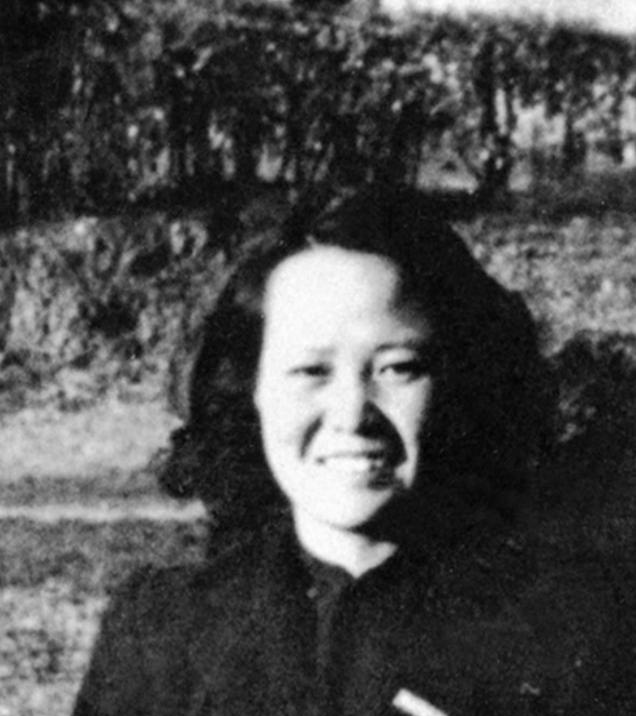 傅作义的女儿,49年为和平解放北平立下大