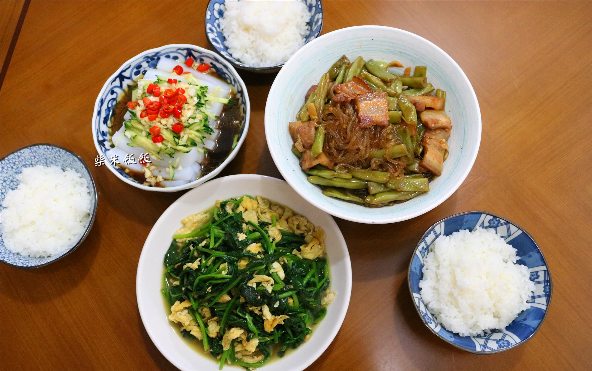 一家人的晚餐,3个家常菜,25分钟做好,比点外卖还要快