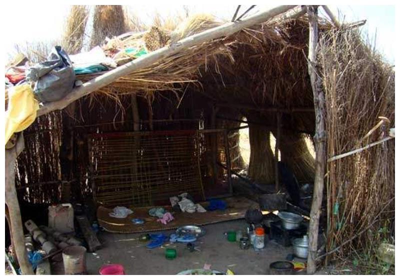 非洲穷人还能这样活着?进入的瞬间,内部让人怀疑人生