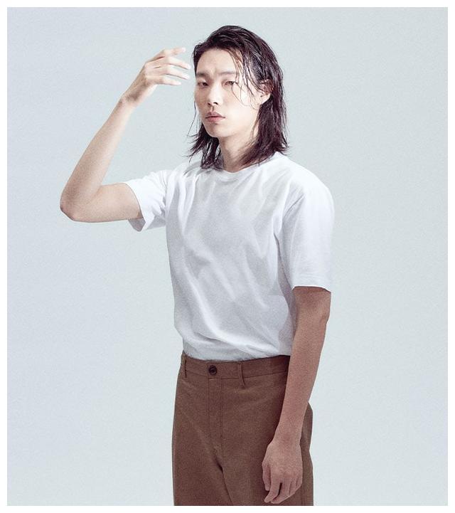 柳俊烈为新电影留长发讲述人生的转折点