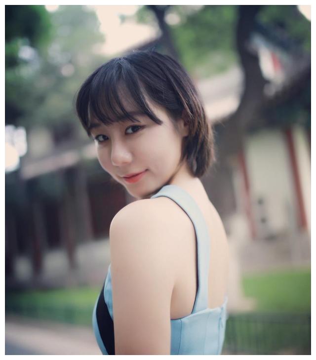 奥运冠军因二次发育被称女神,如今27的邓琳琳还保持着单身!