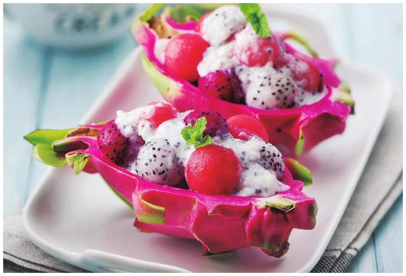 双色火龙果西瓜球沙拉