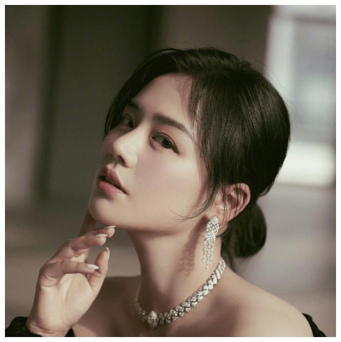 马思纯的对象张哲轩背景复杂,恋情影响白敬亭,她该向剧组道歉?休闲区蓝鸢梦想 - Www.slyday.coM 马思纯的对象张哲轩背景复杂,恋情影响白敬亭,她该向剧组道歉?休闲区蓝鸢梦想 - Www.slyday.coM