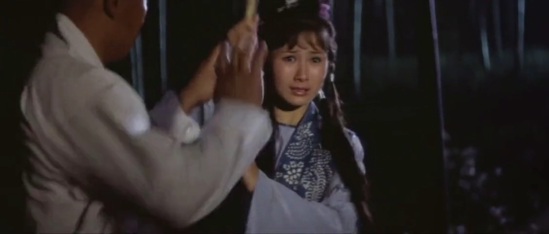 这首《女儿情》，配上李连杰成名作《少林寺》，勾起多少人的回忆