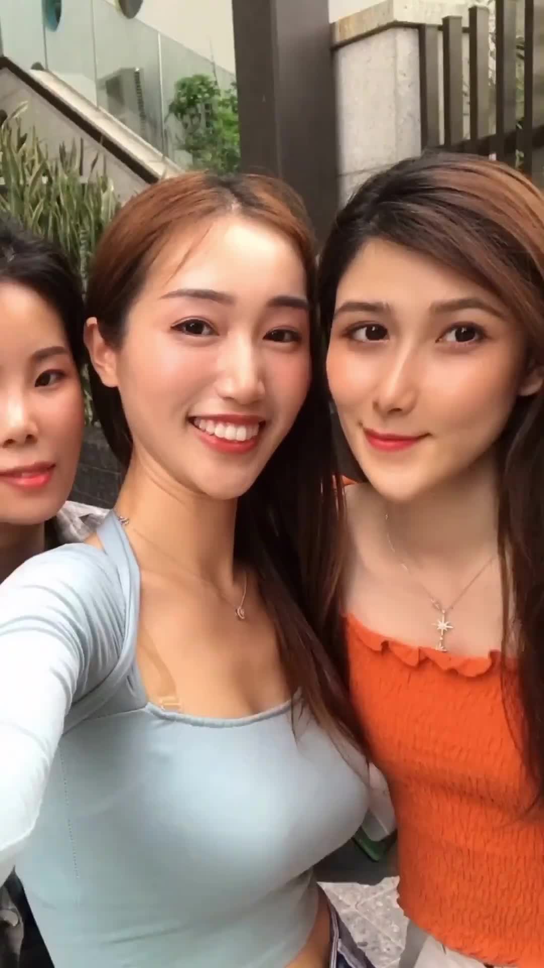 搞笑段子剧只有女生才懂的梗女生合照时的塑料姐妹情