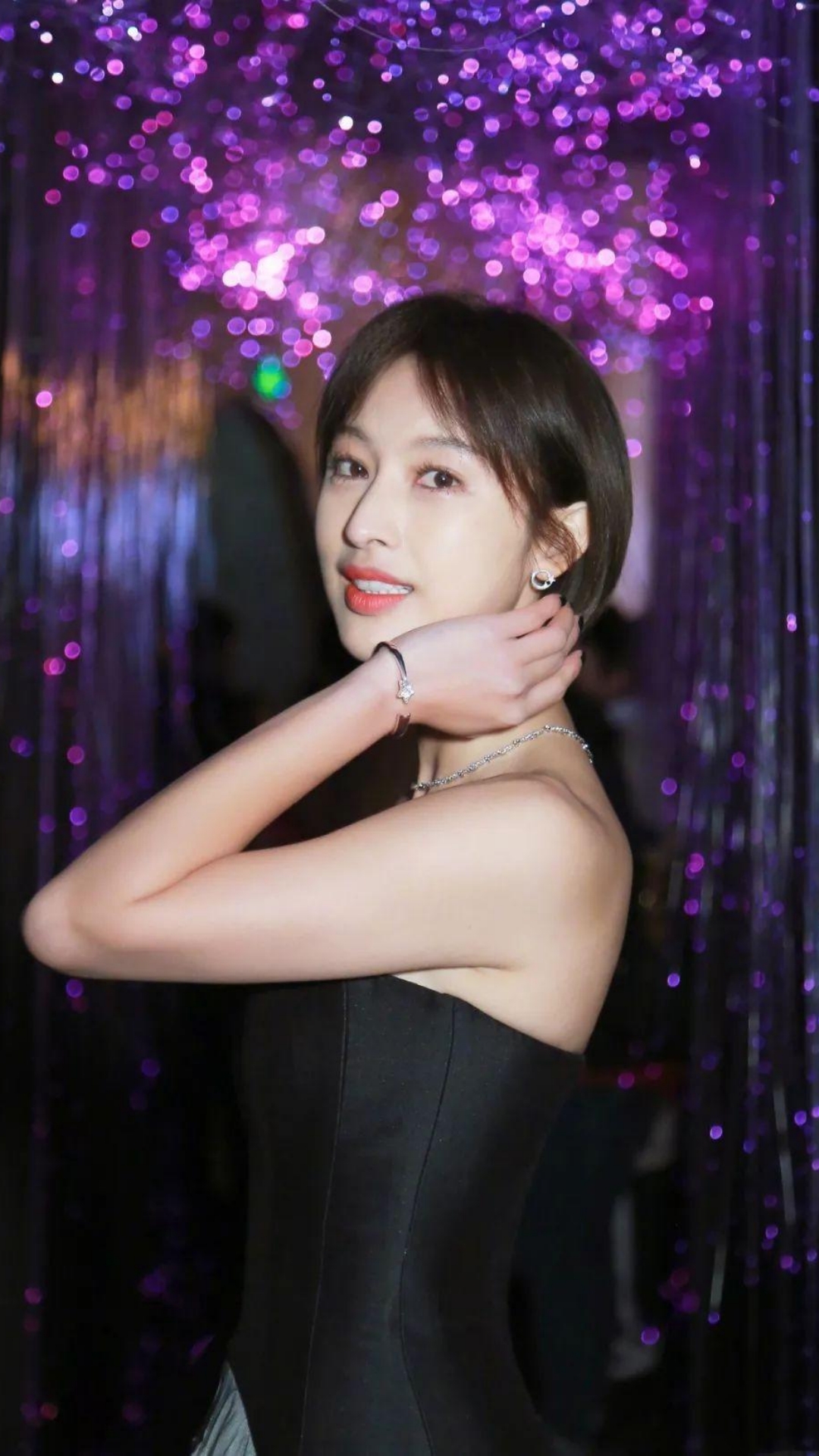 张俪美图欣赏性感撩人身材太好了