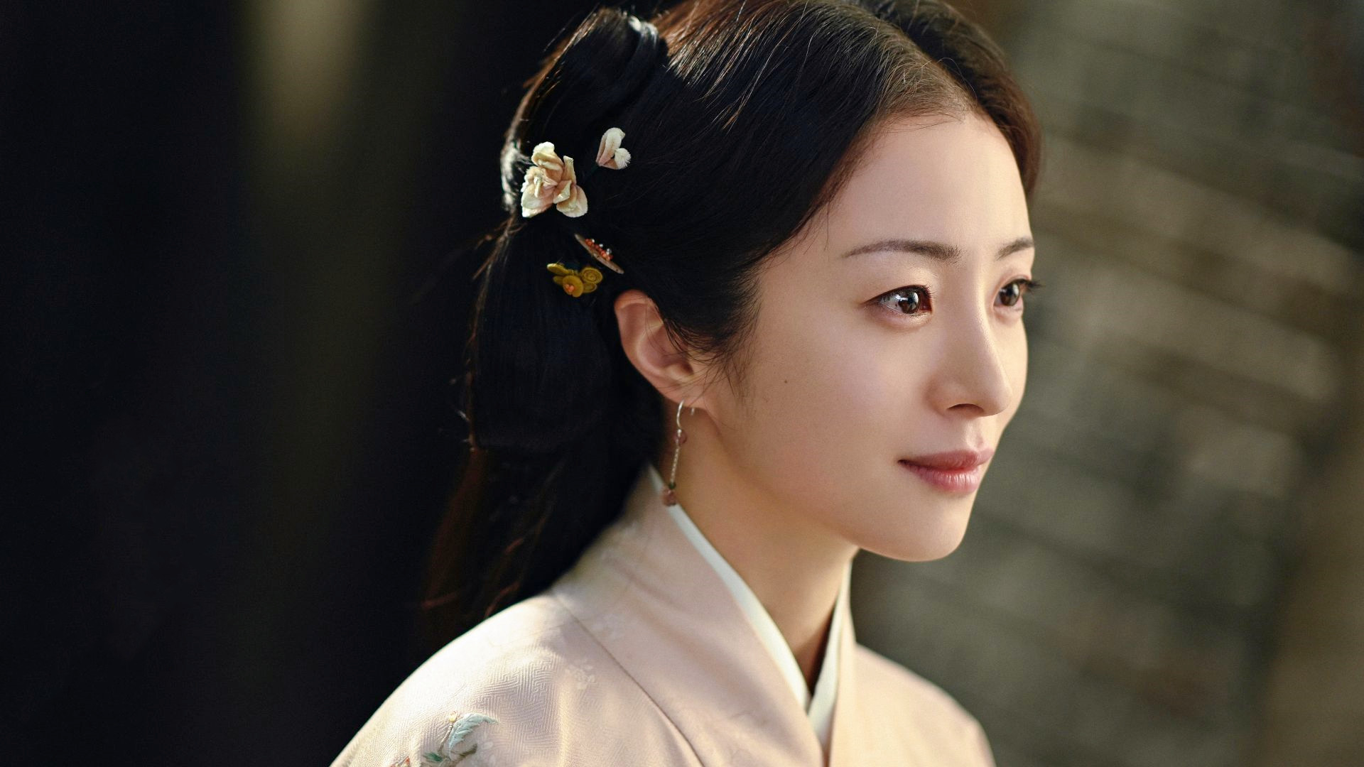 《锦囊妙录》：被力捧多年，胡冰卿再次挑战古偶剧