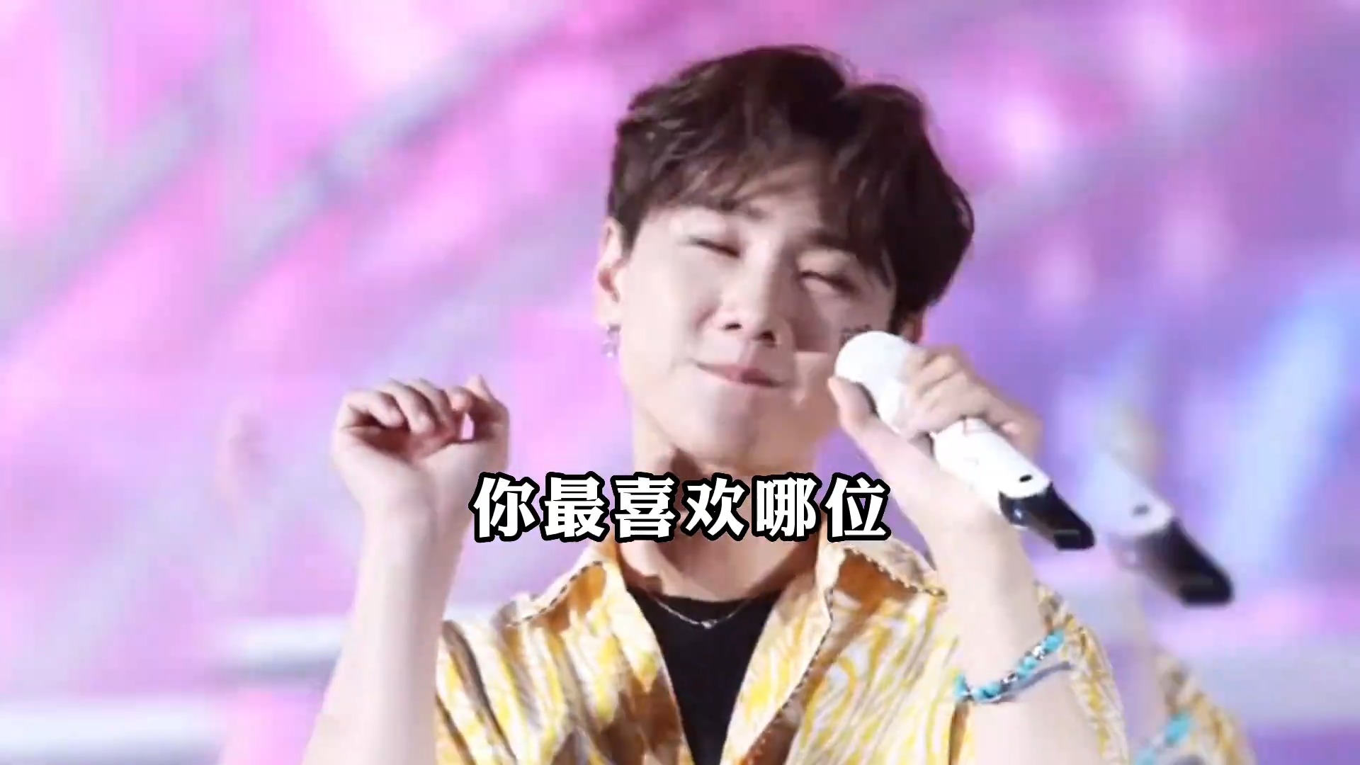 实力歌手拒绝假唱，汪苏泷霸气喊停，郑钧拿话筒不张嘴