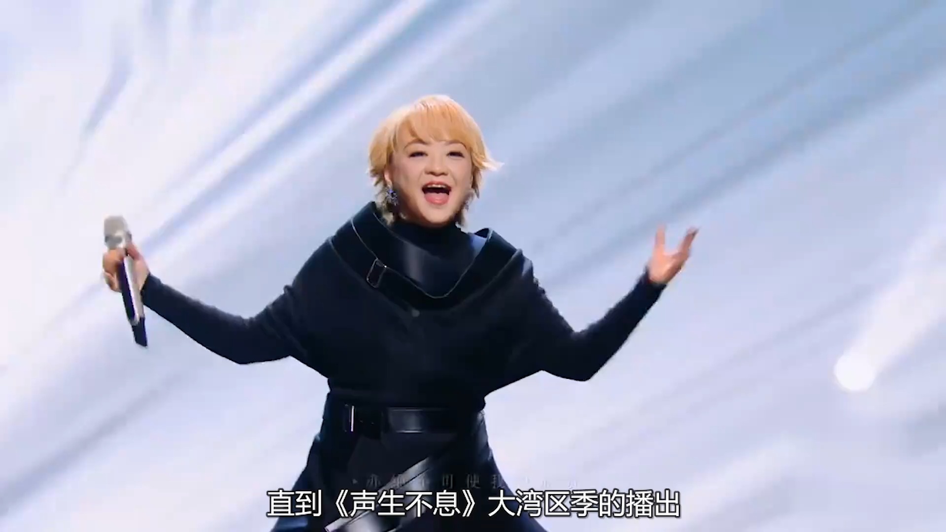《声生不息》大湾区季杀疯了！陈慧娴献唱《夕阳之歌》，全场落泪