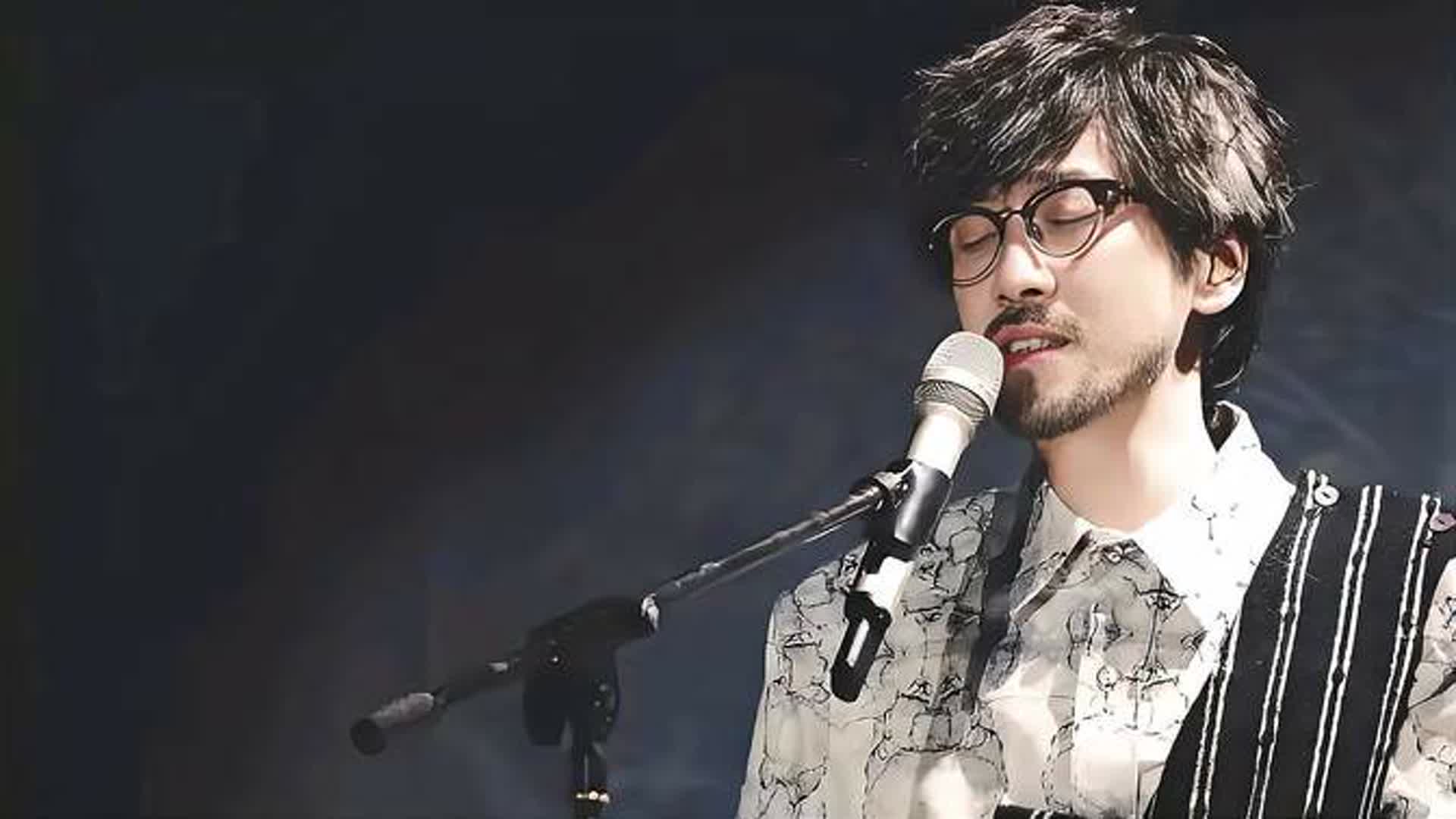 周传雄-演唱会现场氛围感十足，经典歌曲-寂寞沙洲冷