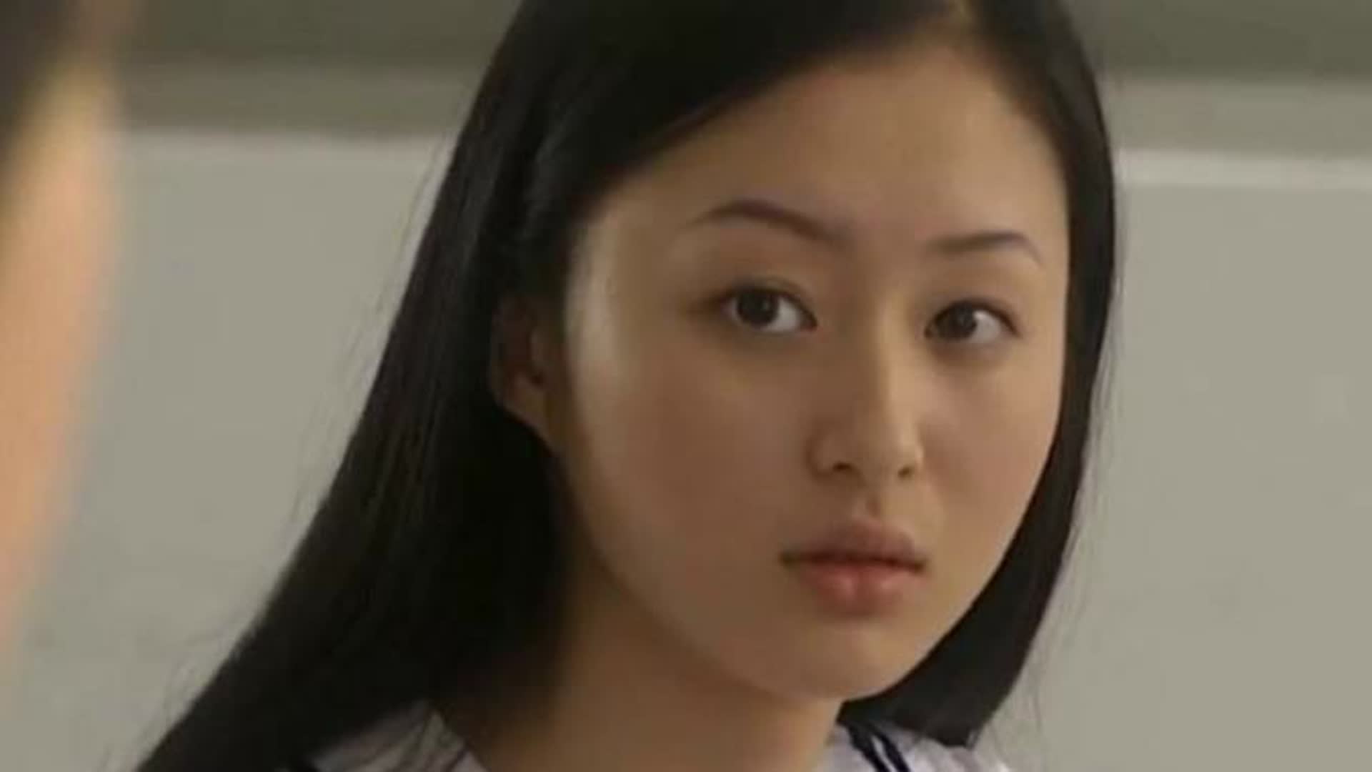 喜欢经典歌曲《曾经最美》，学生时代的回忆，歌声优美让人难忘