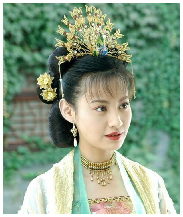 "江玉燕"杨雪复出拍古装戏,演技不行的baby连美貌也不能吹了