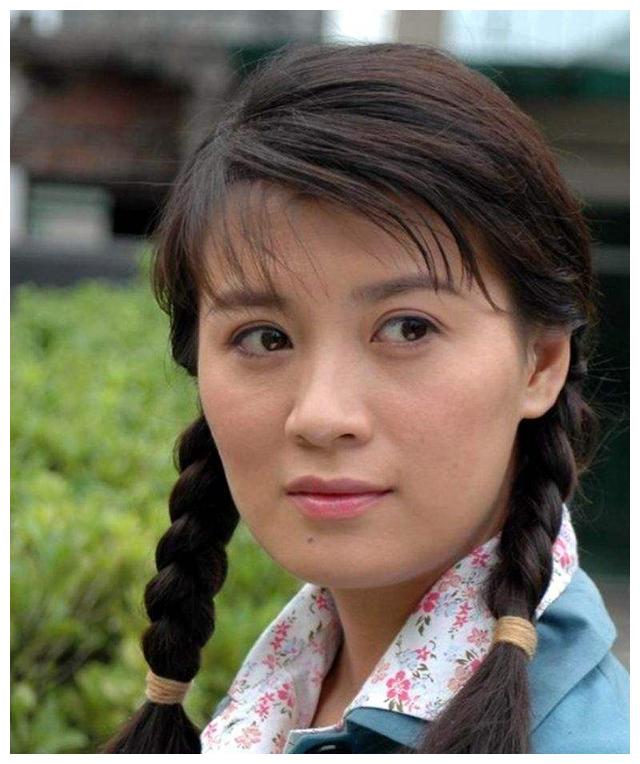 陈道明喜爱的史兰芽,三婚嫁大13岁李幼斌,48岁穿红裙跳舞好美