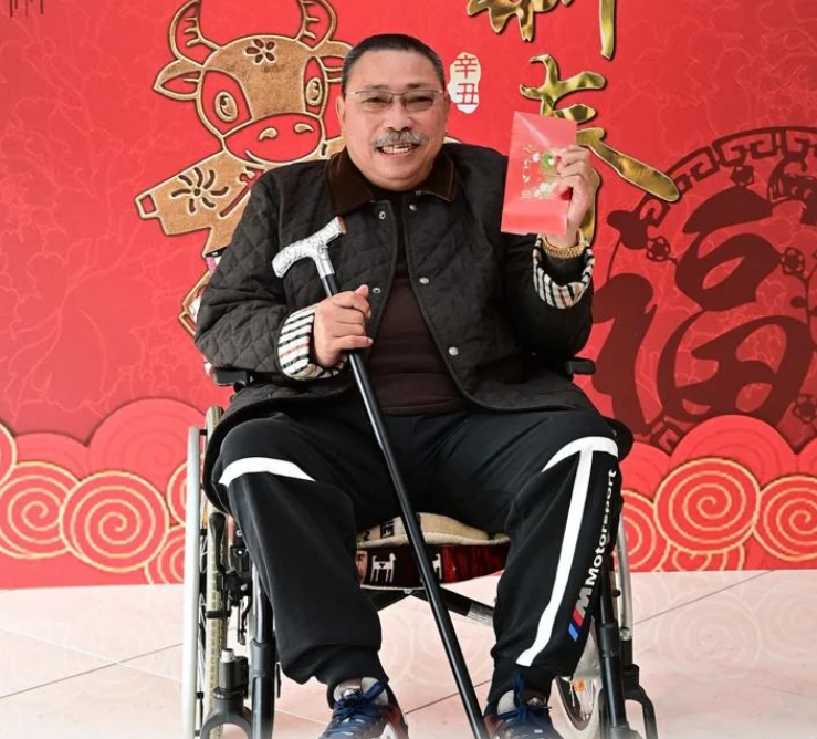 陈松勇告别式举行疑二弟为争产拍桌骂真相曝光