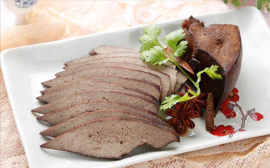 卤猪肝,不要直接下锅卤,记住2个技巧,鲜嫩入味,不硬不腥