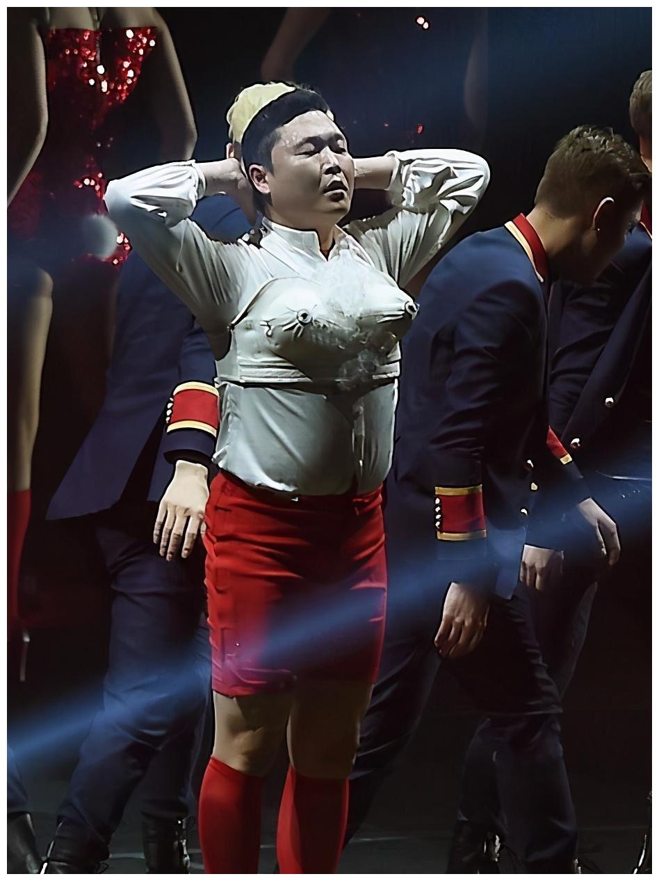 凭借一首歌一战封神问鼎韩国娱乐圈,鸟叔骑马舞来的快去的也快