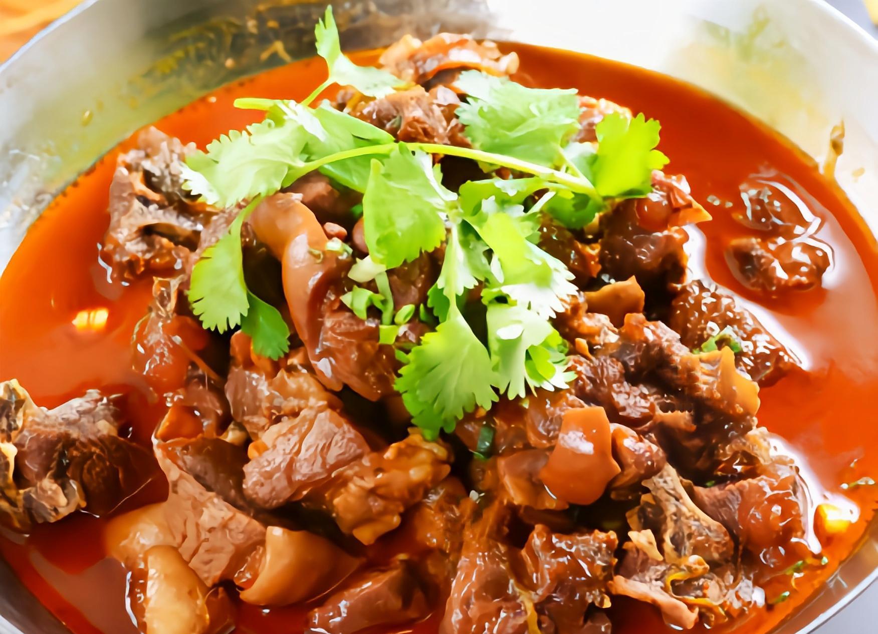 红焖羊肉火锅做法