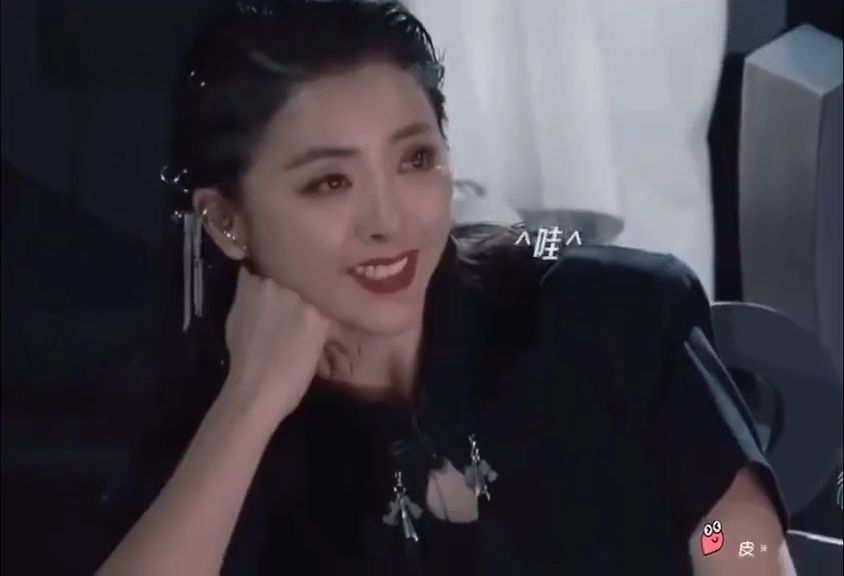 甜心教主 王心凌 爱你 神级现场 爱了爱了