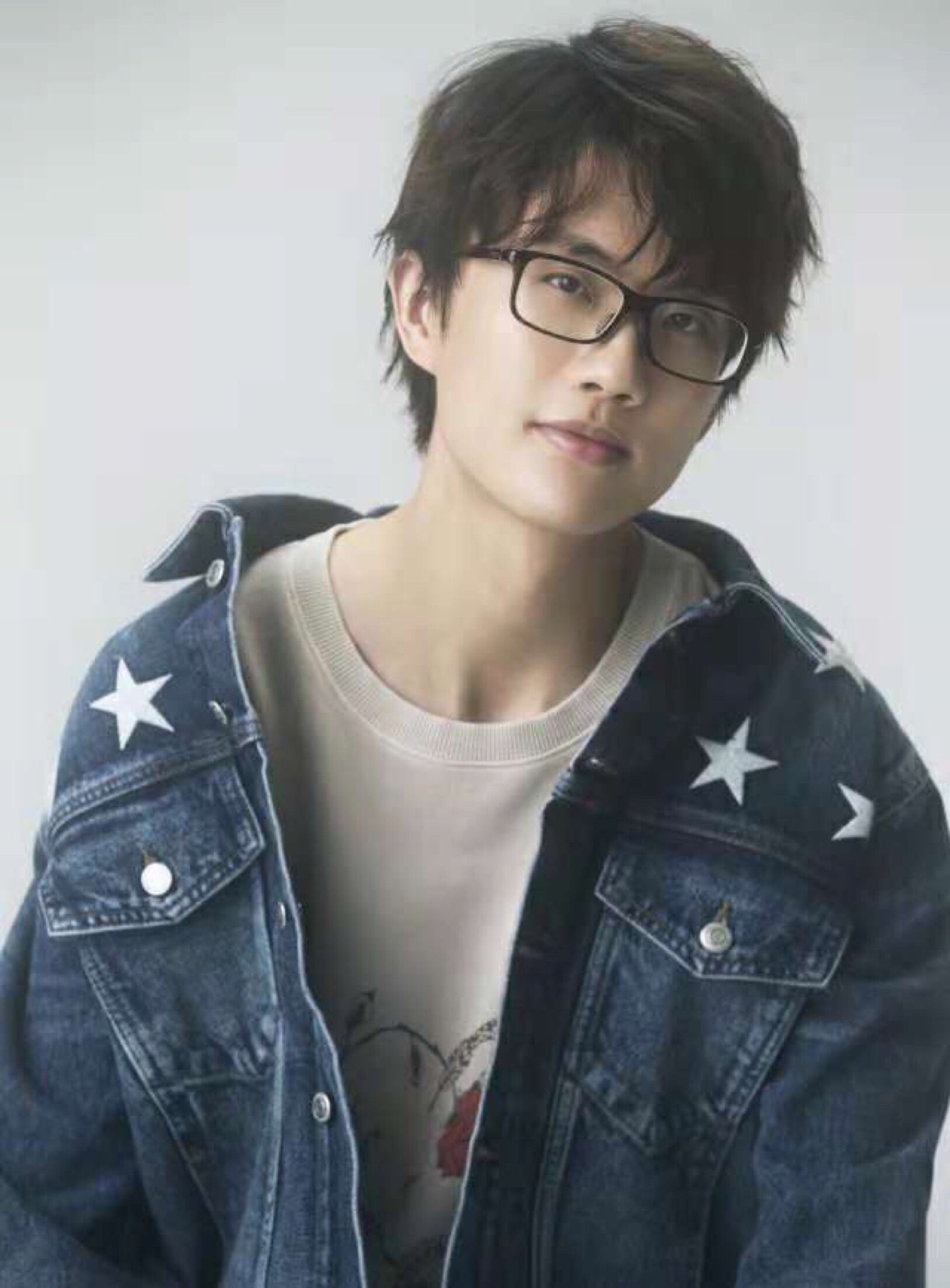 国内唯一不混娱乐圈的男歌手,从不宣传演唱会,但演出座无虚席_高清