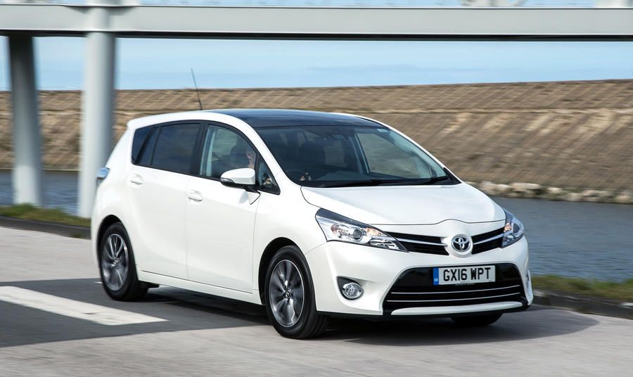 少有人知的丰田"面包车"verso,车长4.9米8座设计,2.