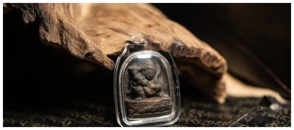 在西藏，比天珠还古老的擦擦是什么？休闲区蓝鸢梦想 - Www.slyday.coM