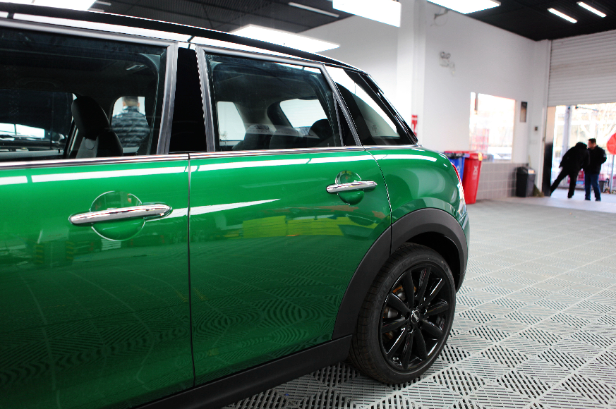 minicooper贴隐形车衣有好事就该拿出来分享