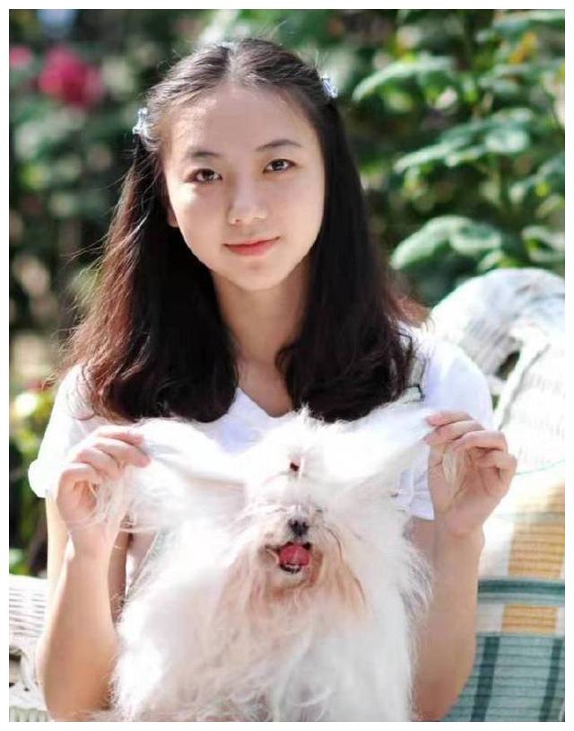 体操女神江钰源,身高1米48,10岁入选国家队,曾和陈一冰传绯闻