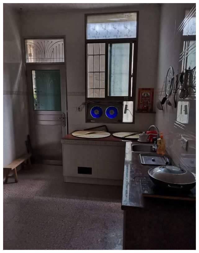 晒晒农村婆家的自建房，楼梯真是太特别了，你们肯定都没见过休闲区蓝鸢梦想 - Www.slyday.coM