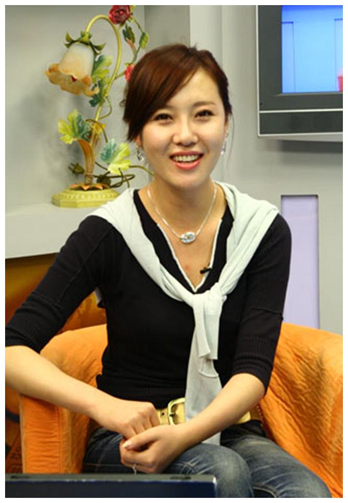 渣男李荣浩抛弃前任求婚杨丞琳李荣浩陆瑶背后的真相