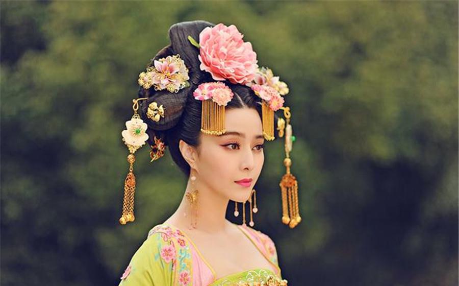 古代女子的服饰演变,你喜欢哪种衣服?__财经头条