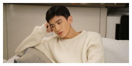 马思纯的对象张哲轩背景复杂,恋情影响白敬亭,她该向剧组道歉?休闲区蓝鸢梦想 - Www.slyday.coM 马思纯的对象张哲轩背景复杂,恋情影响白敬亭,她该向剧组道歉?休闲区蓝鸢梦想 - Www.slyday.coM