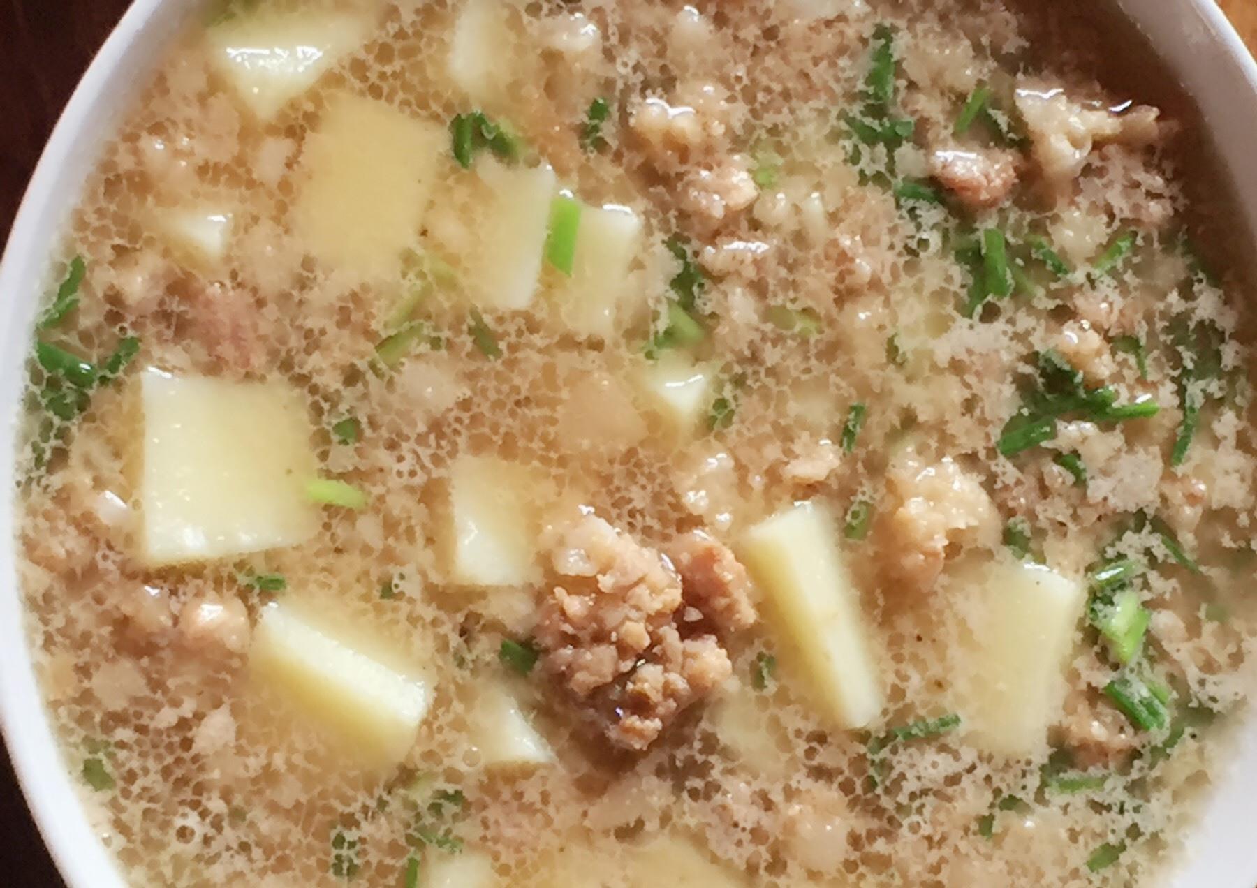 怎样做一碗香甜可口的肉汤,掌握了方法你就是大厨