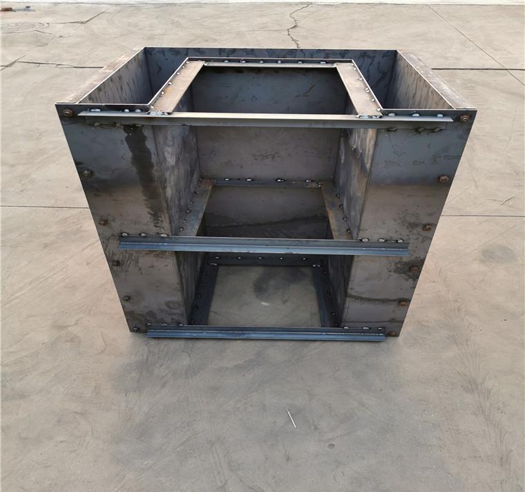 急流槽模具的操作方式