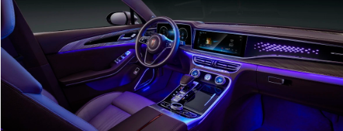 新红旗h9不输劳斯莱斯幻影,配置加持,享星空顶按摩椅尊贵体验