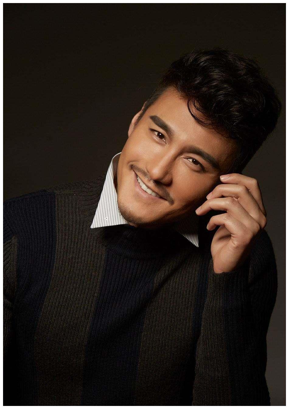 娱乐圈最帅气的大叔你能想到谁?胡兵:必须有我排面,合照没输过