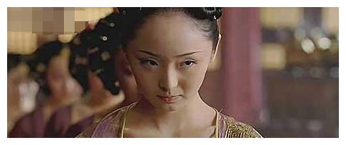 宫女中,有一位叫杨金英的,她串联了蓟州(有误,别书作"苏川")药,杨玉香