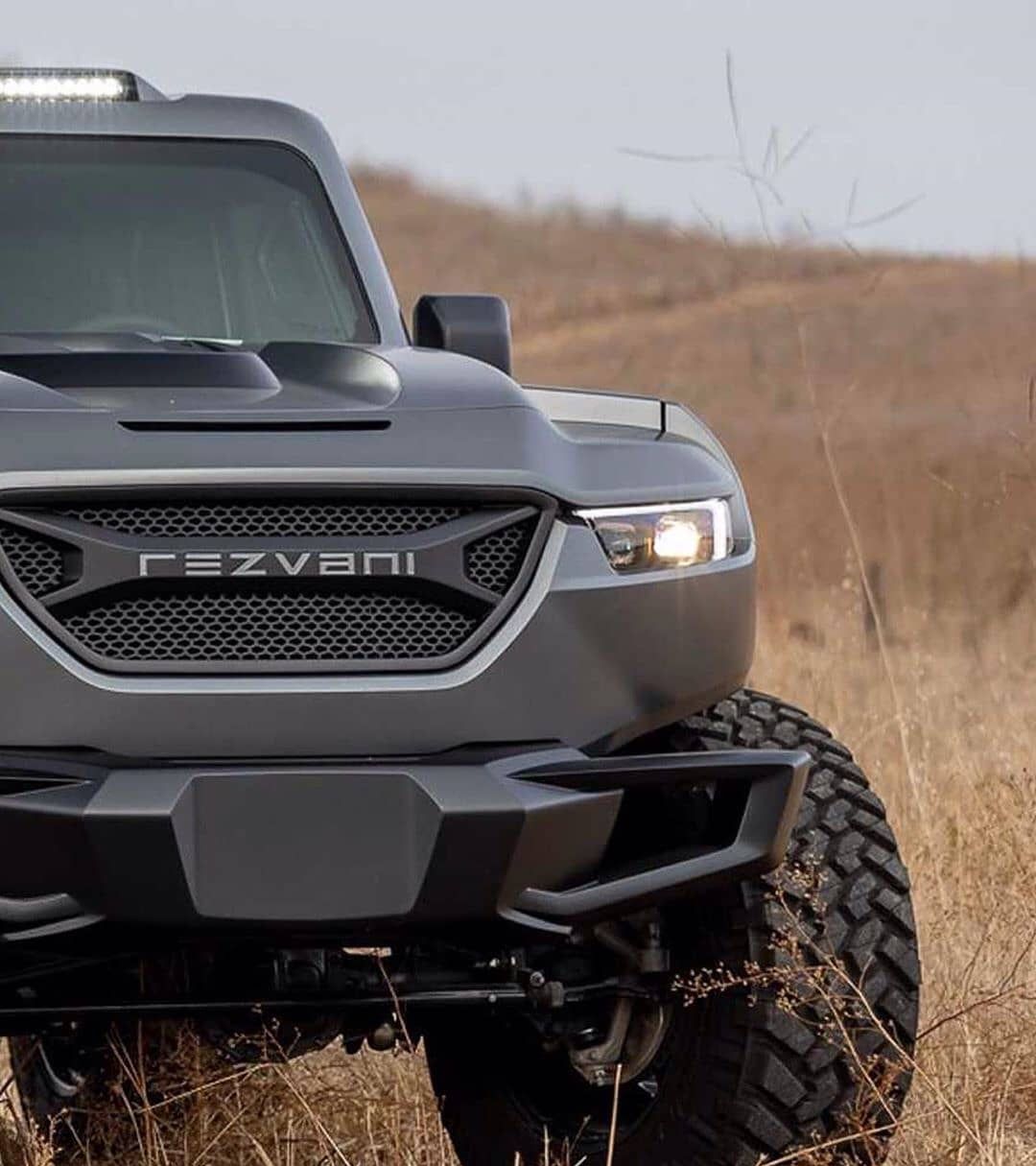 rezvanisuv ,人送外号"超级坦克"!