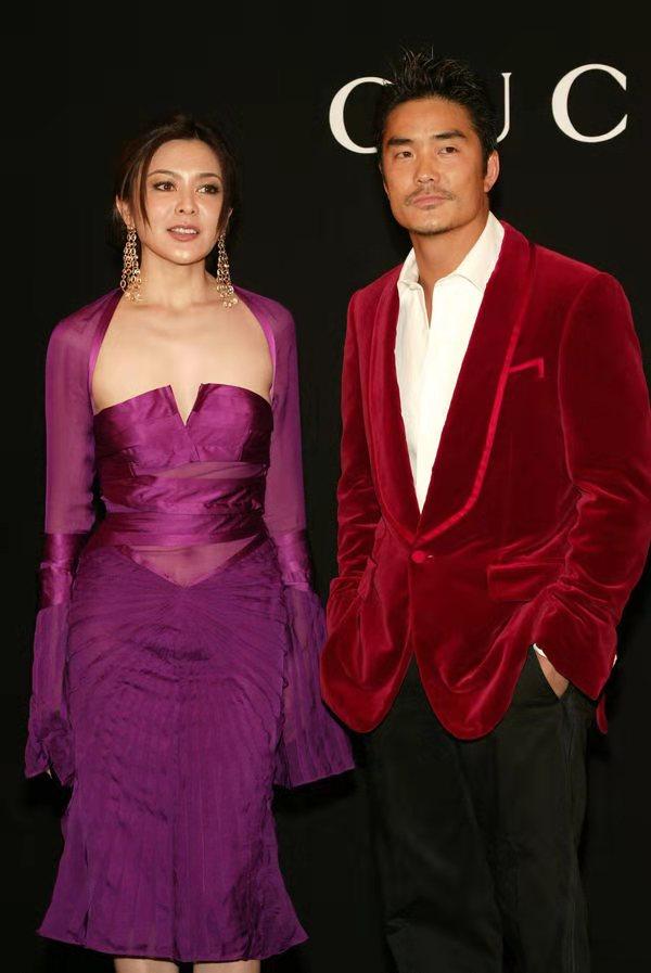 "香港首席男模"50岁仍肌肉在线,曾与关之琳四年姐弟恋|黄家诺|关之琳