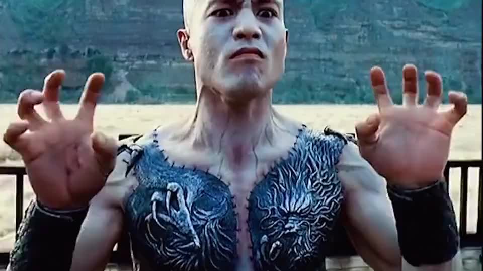 五毒邪功见血封喉,你拿什么和我打