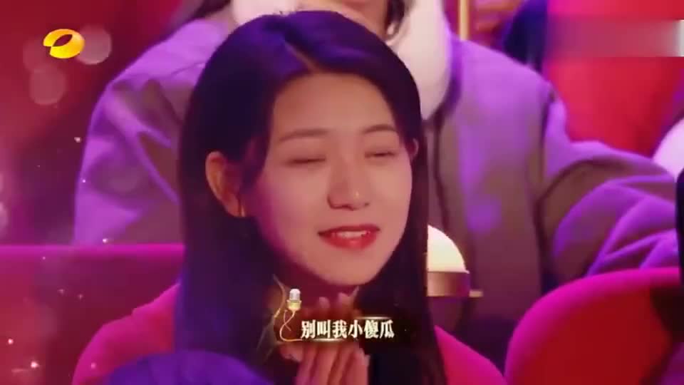 16岁的张含韵太可爱了蒙牛酸酸乳超级女声主题曲 酸酸甜甜就是我