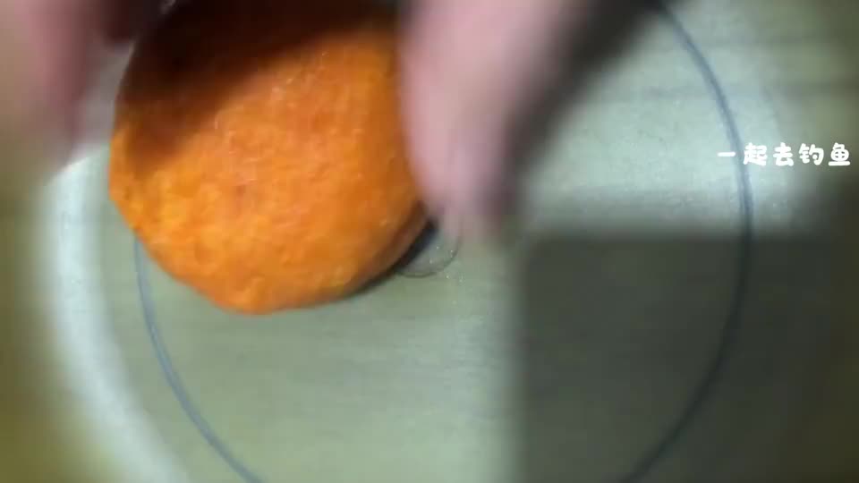 野钓饵料排行_野钓钓鱼饵料对路之后,鲮鱼频繁开口.鱼浪大鱼争霸赛...