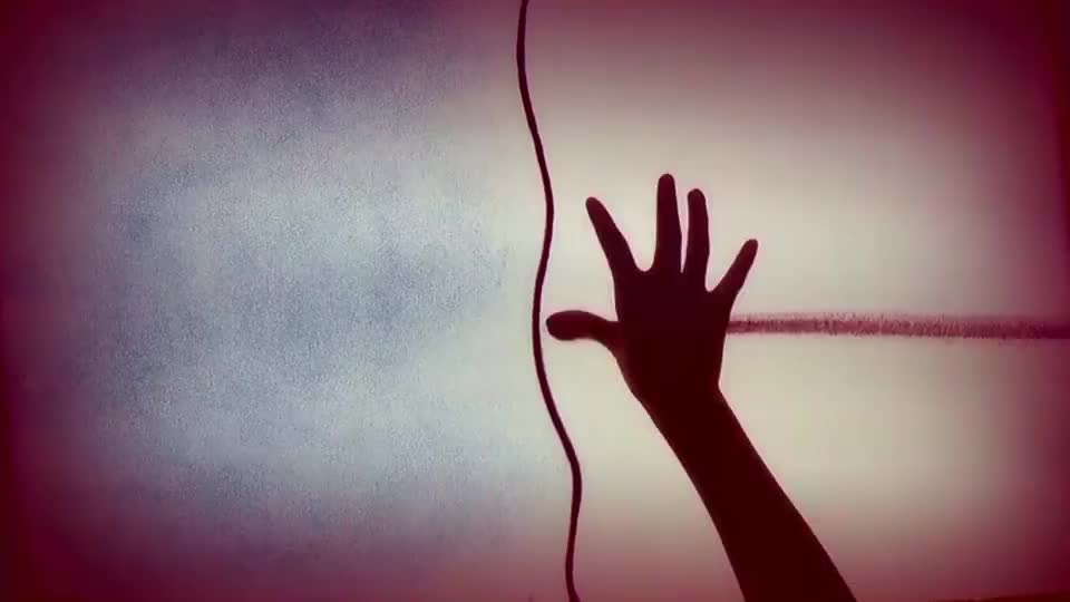 抖音超火古风歌曲《云与海》,伤感的歌词,唱出爱而不得的心酸!