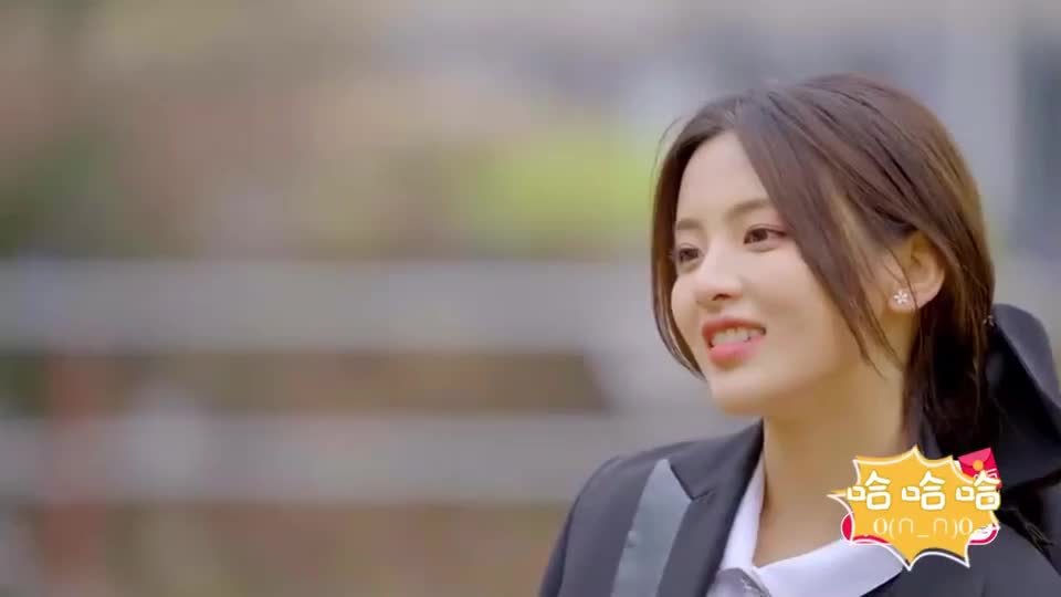 侯明昊杨超越同时说了对方是猪,默契得让人意外