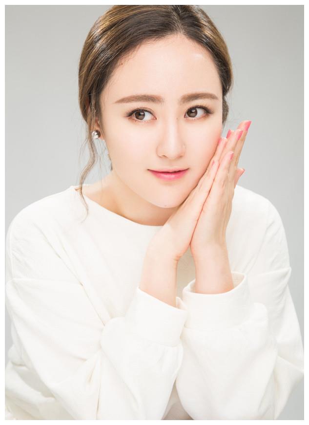 90后女演员马程程,清新靓丽,外型甜美__财经头条