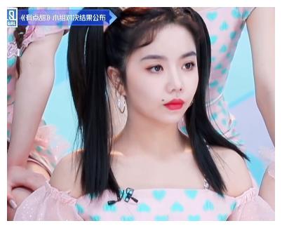 青你2:安崎二公舞台镜头多引争议,沦为背景板的队友实惨