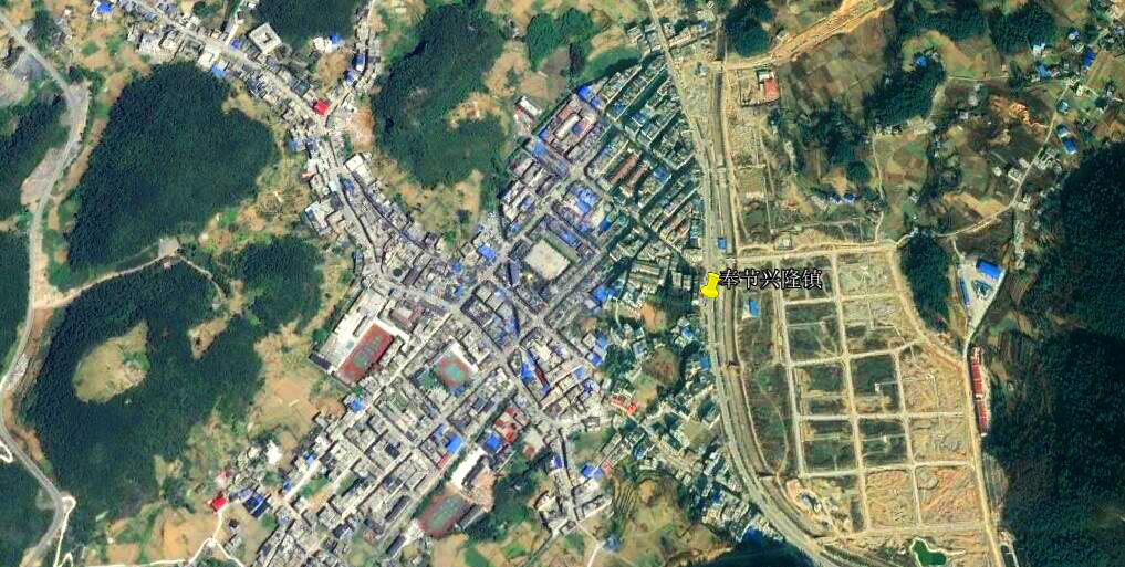 (奉节兴隆镇卫星图)兴隆镇又叫三角坝,地处重庆,湖北交界的山区腹地