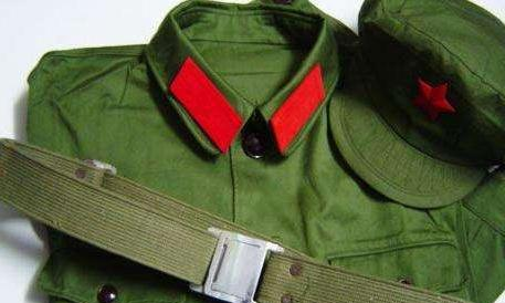 65式军装一做就是8亿套风靡海内外为何这套军装最受欢迎