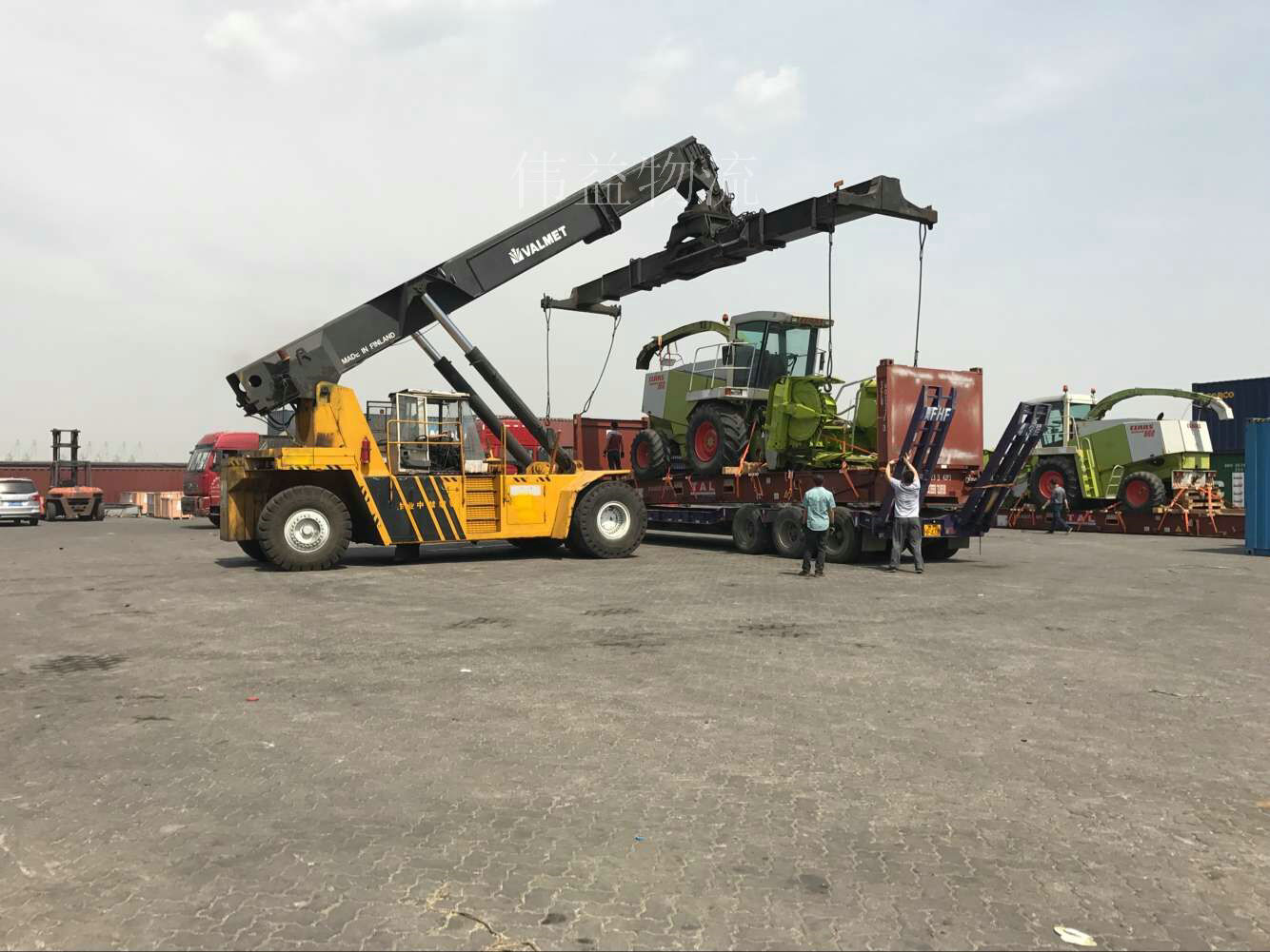 科罗尼青贮机进口运输克拉斯青储机进口海运