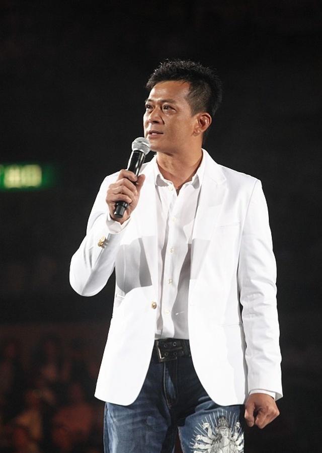 人戏合一的大侠非黄日华莫属天龙八部算不算武侠剧的巅峰